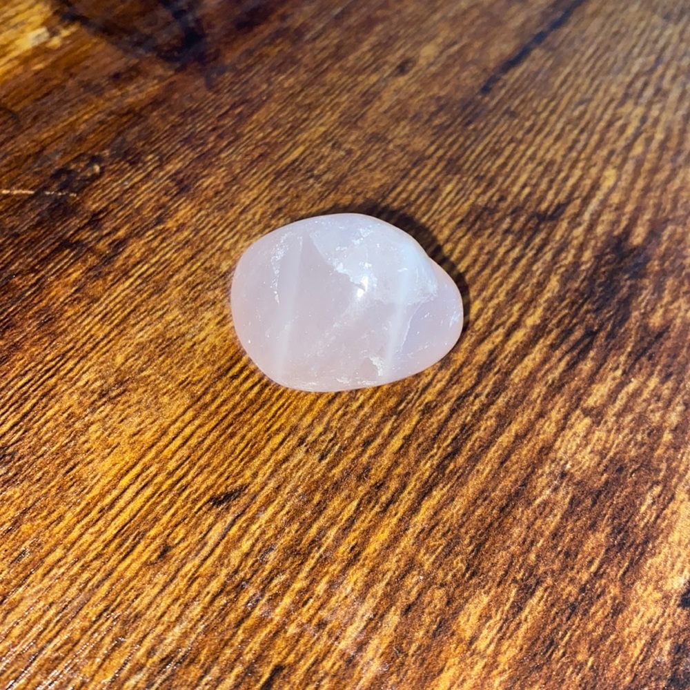 🔮 Rose Quartz Crystal 🔮